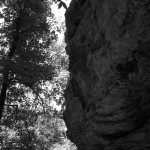 Big rock without lens flare.