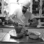 Making jelly (plum).