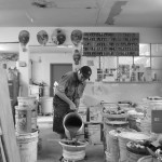 Straining glaze (Tea Dust Temmoku).