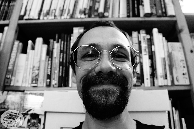 Hitting the Pillows. Sandwich Control Hitting the Pillows